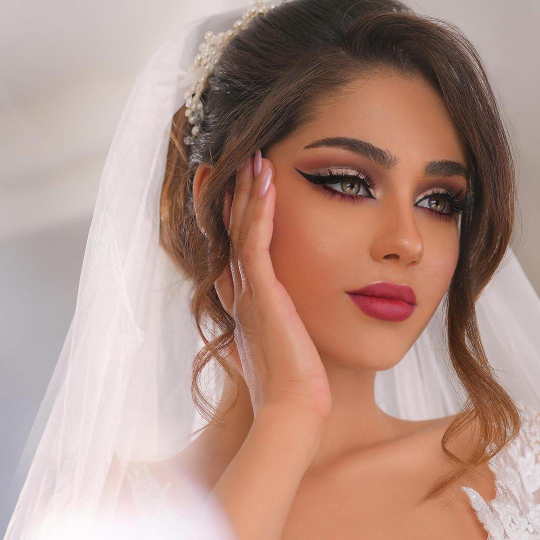 الخدمة المنزلية والفندقية مروة الخطيب